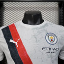 Camisa do Manchester City II 25/26 - Branco / Jogador